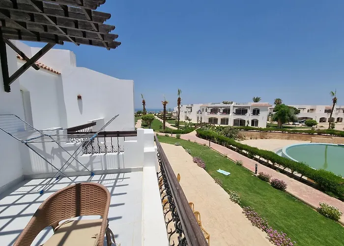 Apartment بالعين السخنة فرش فندقي قرية لولى بيتش Ain Sukhna